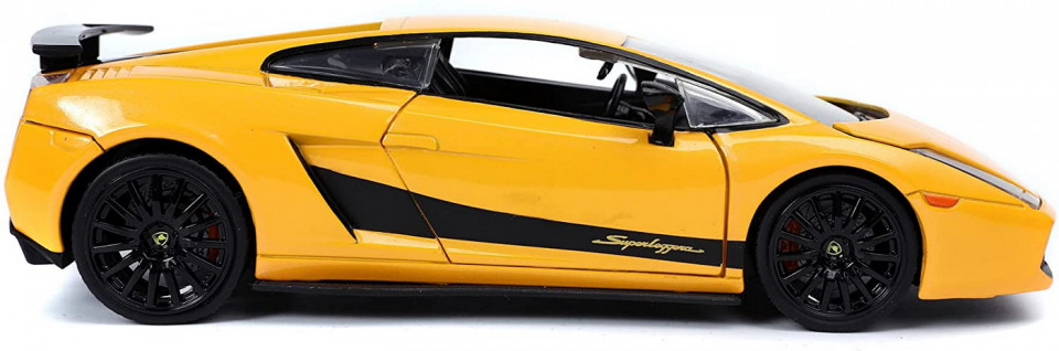 Fast And Fourious Lamborghini Gallardo Scara 1:24 - 3 | YEO