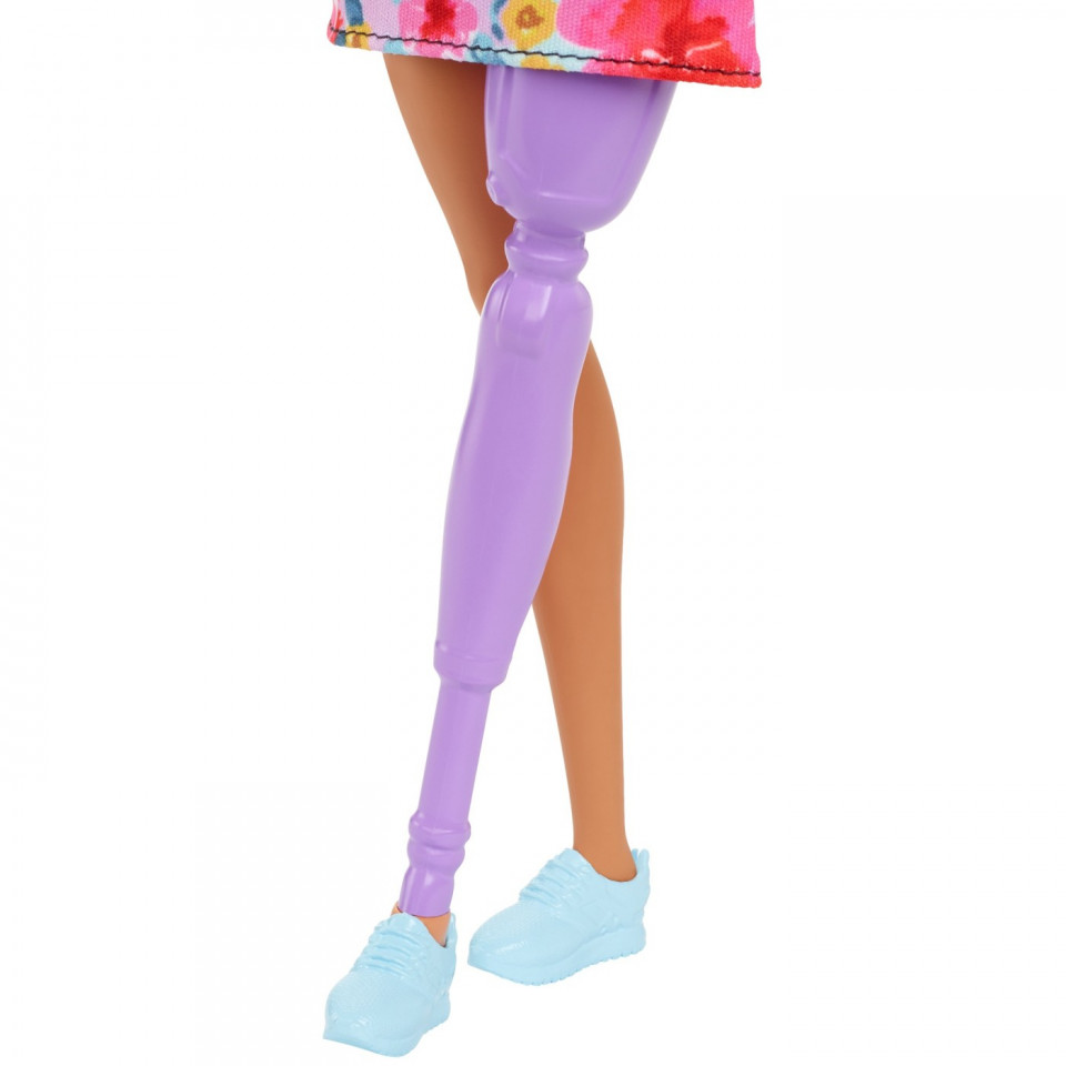 Papusa Barbie Fashionista Cu Par Roz Si Picior Protetic - 3 | YEO