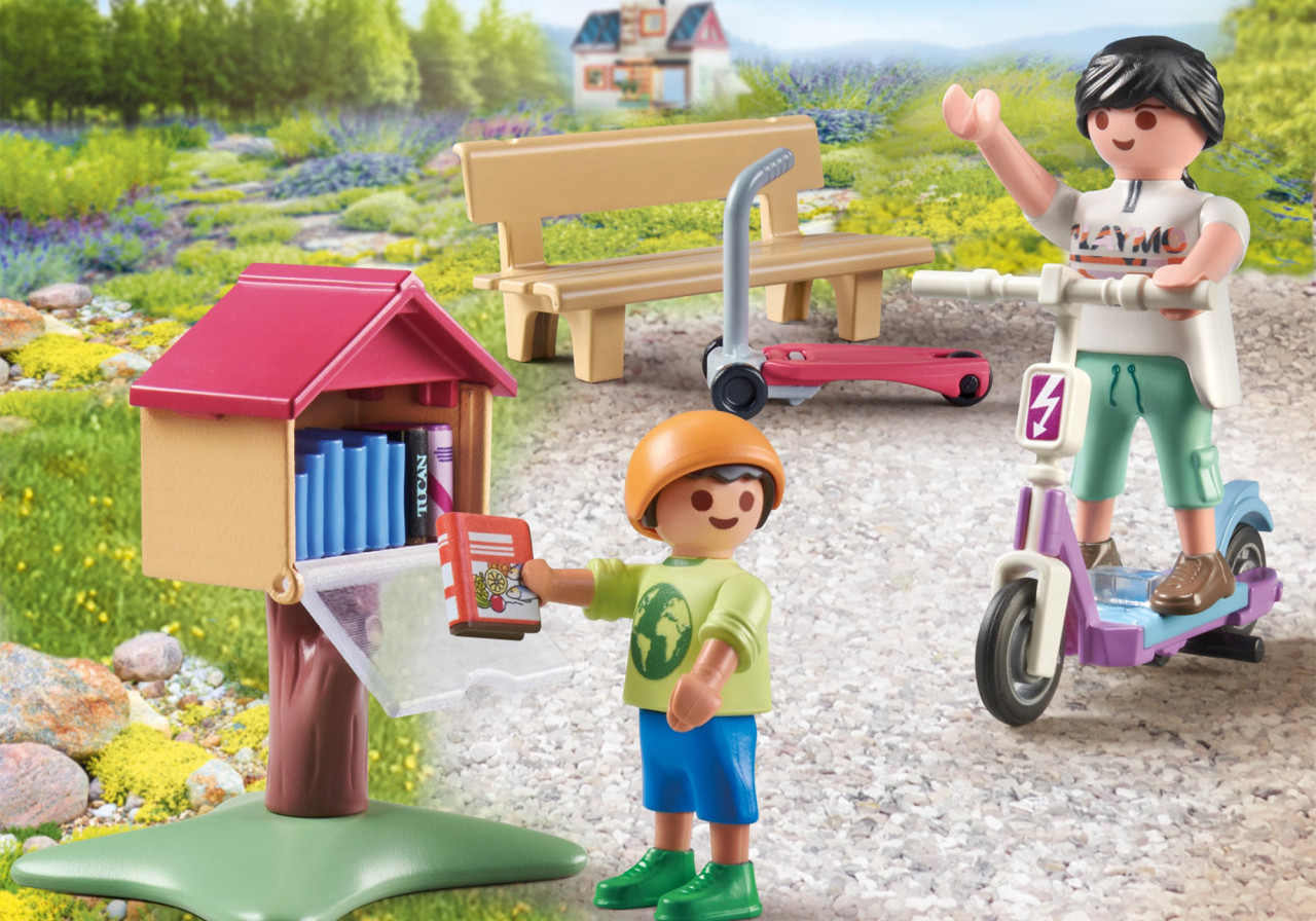 Playmobil-SCHIMB DE CARTI PENTRU PASIONATII DE LECTURA - 2 | YEO