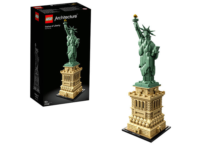 Set LEGO Architecture - Statuia Libertatii (21042)