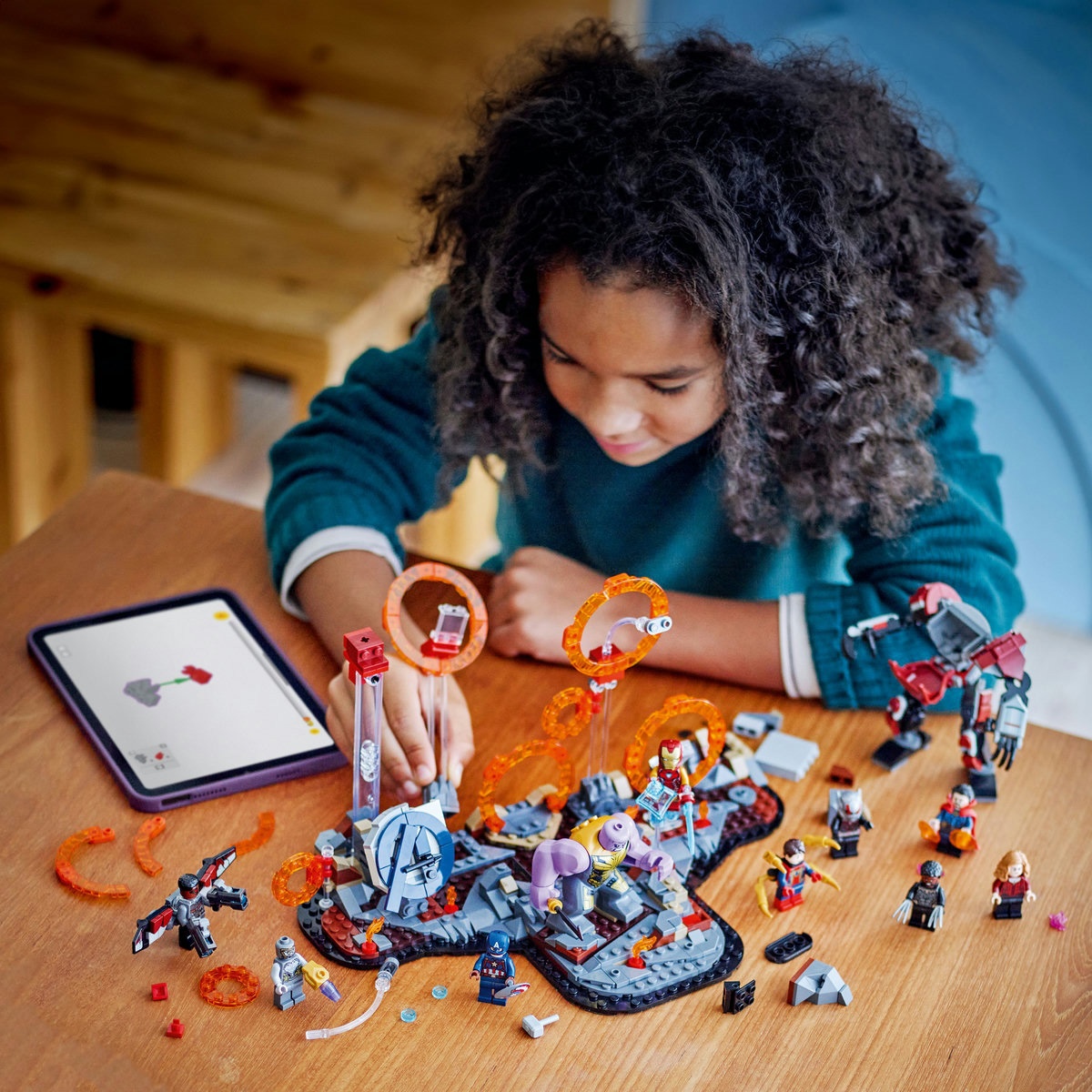 Set LEGO Marvel Super Heroes - Razbunatorii: Sfarsitul jocului Batalia finala (76323) - 2 | YEO