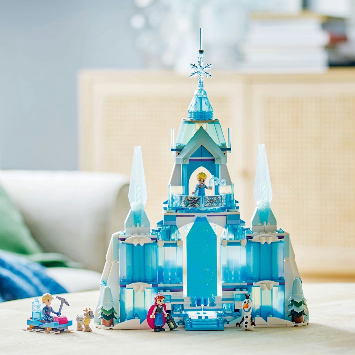 Set LEGO Disney - Palatul de gheata al Elsei (43244) - 4 | YEO