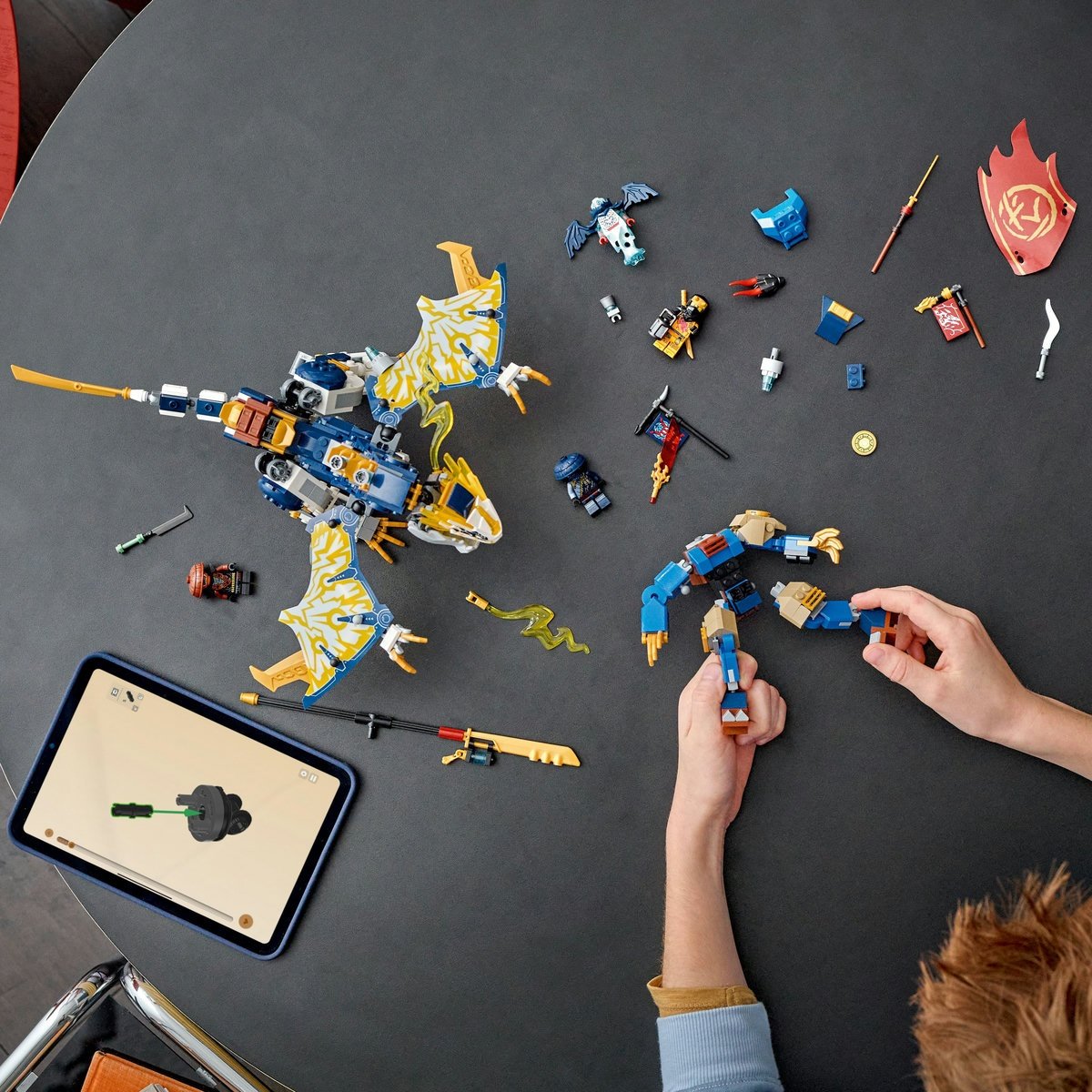 Set LEGO Ninjago - Robotul călăreț de dragon al lui Rogue (71843) - 2 | YEO