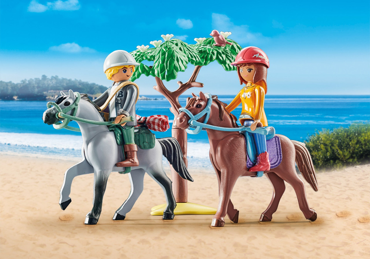 Playmobil-DRUMETIE LA PLAJA CU CAII AMELIA SI BEN - 3 | YEO