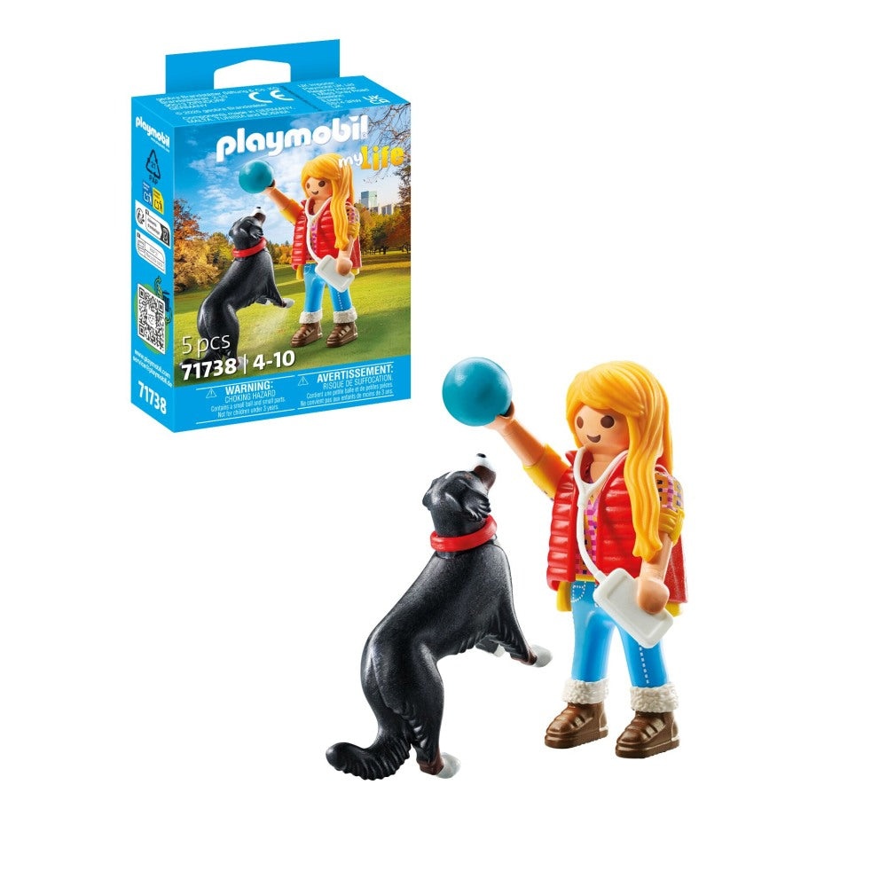 Playmobil - Figurina femeie cu animalut de colectie caine de Munte