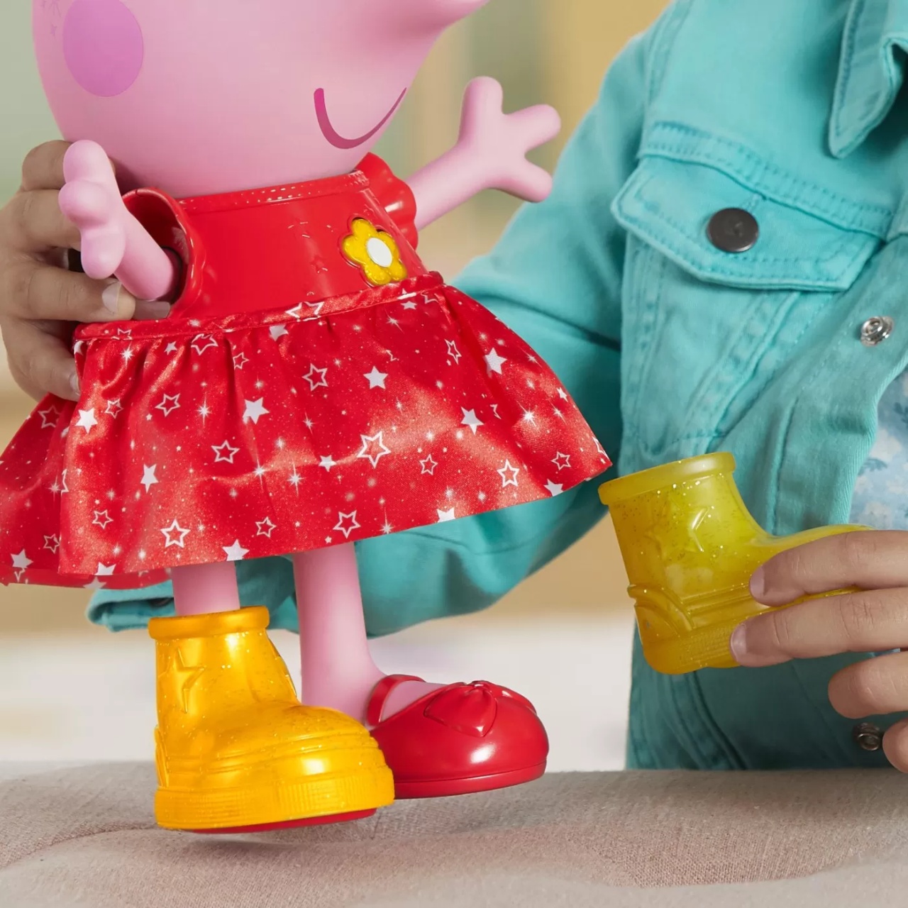 Peppa Pig Figurina Interactiva Peppa - 2 | YEO