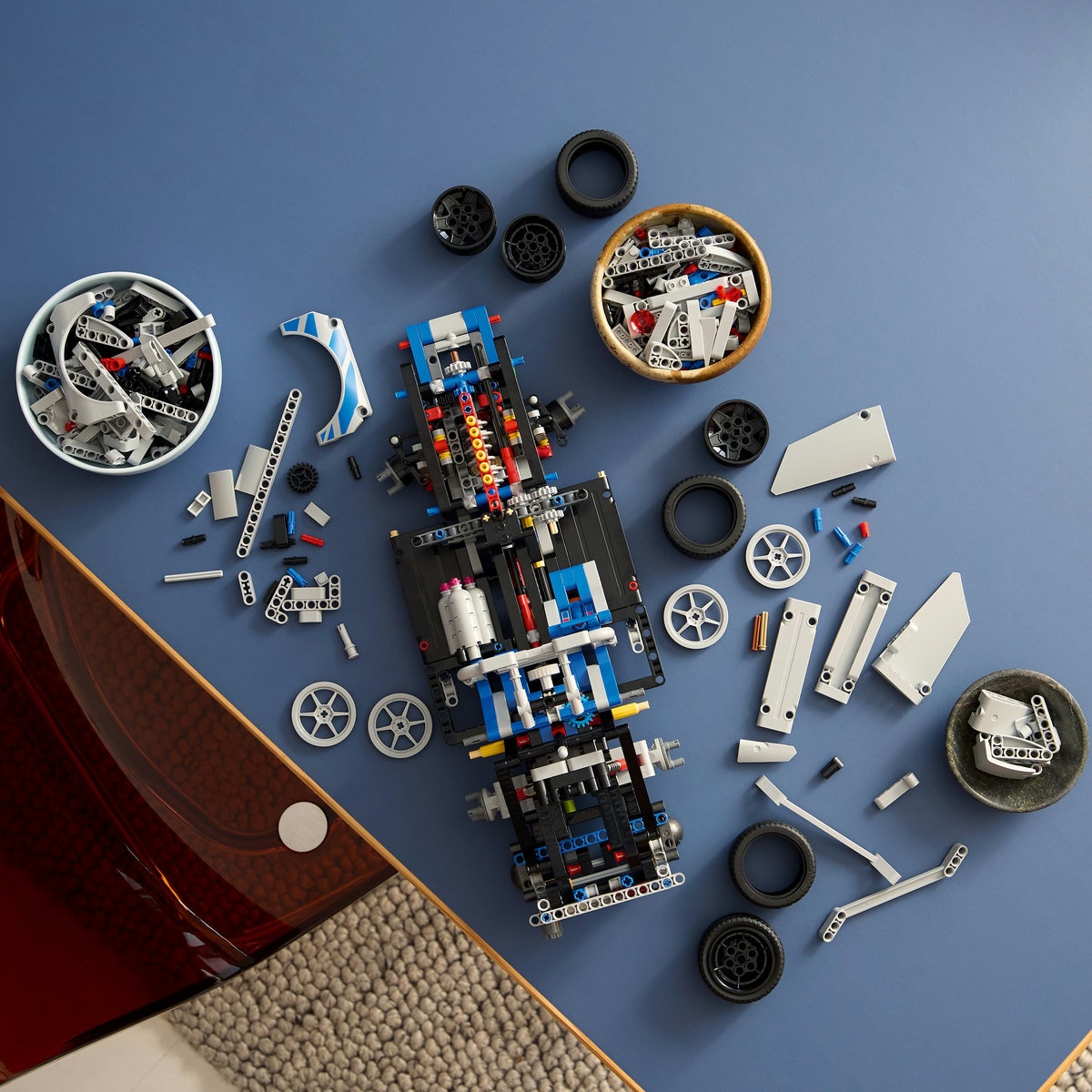 Set LEGO Technic - Maşina Nissan Skyline GT-R (R34) din Mai furios, mai iute (42210) - 3 | YEO