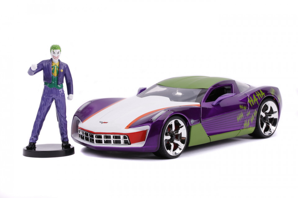 Masinute Metalica Chevy Corvette Stingray 2009 Si Figurina Joker Scara 1:24