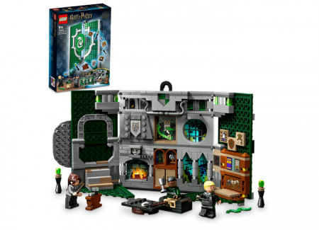 Set LEGO Harry Potter - Bannerul Casei Slytherin™ (76410)