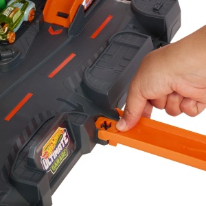 Hot Wheels City Set De Joaca Garaj T Rex Suprem Cu 2 Masinute Incluse - Img 7