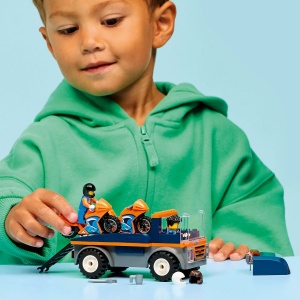 Set LEGO City - Transportor de motociclete (60491) - Img 4