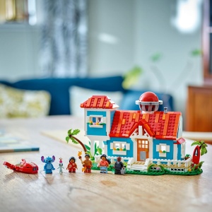 Set LEGO Disney - Casa de pe plaja a lui Lilo si Stitch (43268) - Img 6