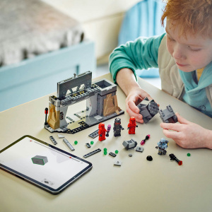 Set LEGO Star Wars - Lupta dintre Paz Vizsla™ si Moff Gideon™ (75386) - Img 4
