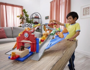 Cars Race And Rescue Set De Joaca Curcuit De Salvare Si 3 Masinute Metalice - Img 2