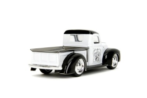 Jada Disney Mickey Mouse Masinuta Metalica Ford Pickup 1941 Scara 1:32 - Img 4