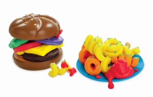 Play Doh Kitchen Creations Set De Gatit Hamburger - Img 3