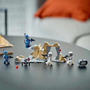 Set LEGO Star Wars - Pachet de lupta Ambuscada pe Mandalore™ (75373) - Img 5