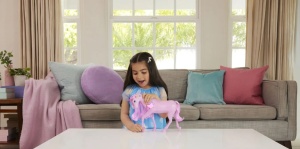 Barbie Unicorn Roz Cu Lumini Stralucitoare Si Sunete - Img 3