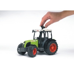 Bruder - Tractor Claas Nectis 267 F - Img 4