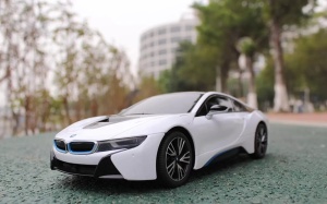 Masina Cu Telecomanda Bmw I8 Scara 1 La 18 - Img 6