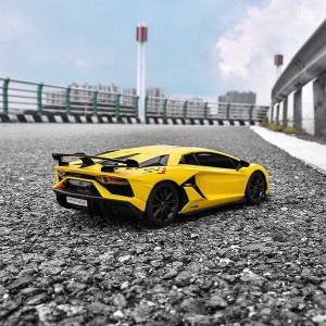 Masina Cu Telecomanda Lamborghini Aventador Svj Galben Cu Scara 1 La 24 - Img 5