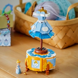Set LEGO Disney - Rochia Cenusaresei (43266) - Img 6
