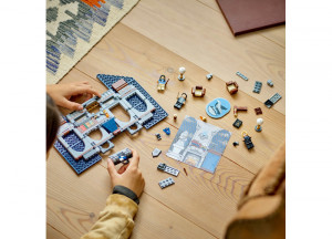 Set LEGO Harry Potter - Bannerul Casei Ravenclaw™ (76411) - Img 4