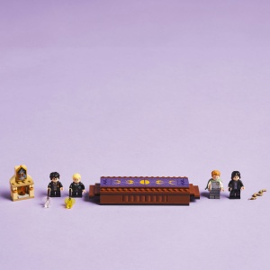 Set LEGO Harry Potter - Castelul Hogwarts™: Clubul duelistilor (76441) - Img 3