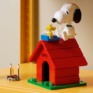 Set LEGO Ideas - Peanuts: Căsuța lui Snoopy (21368) - Img 6