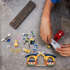 Set LEGO Sonic the Hedgehog - Atelierul lui Tails si avion Tornado (76991) - Img 8