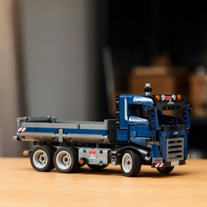 Set LEGO Technic - Camion cu bena basculanta (42203) - Img 6