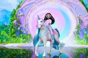 Unicorn Academy Set Papusa Layla Si Unicornul Glacier - Img 6