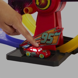 Cars Pista De Curse Celebration Raceway Fulger Mcqueen Cu 1 Masinuta Inclusa - Img 8