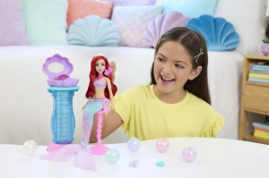 Disney Princess Papusa Ariel Si Masuta De Machiaj Cu Surprize - Img 2