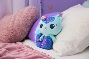 Gabbys Dollhouse Jucarie De Plus Pisirena Fintastic 25Cm - Img 6