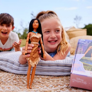 Papusa printesa Disney Pocahontas ECO - Img 4