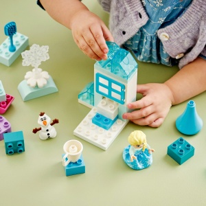 Set Jucarii LEGO DUPLO® - Cutie creativă cu Elsa și Olaf din Regatul de gheață (10462) - Img 5