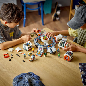 Set LEGO City - Statie spatiala modulara (60433) - Img 4