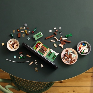 Set LEGO Creator Expert - Cafenea frantuzeasca (10362) - Img 6