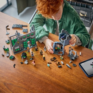 Set LEGO Harry Potter - Magazinele de vrăjitorii de pe Aleea Nocturnă (76471) - Img 5