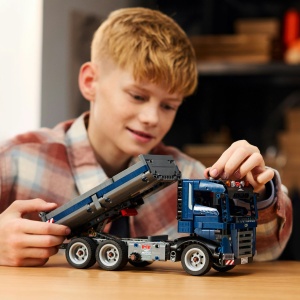 Set LEGO Technic - Camion cu bena basculanta (42203) - Img 7