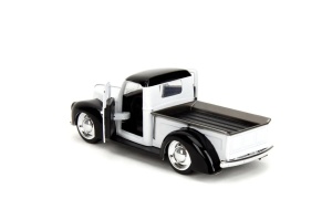 Jada Disney Mickey Mouse Masinuta Metalica Ford Pickup 1941 Scara 1:32 - Img 5