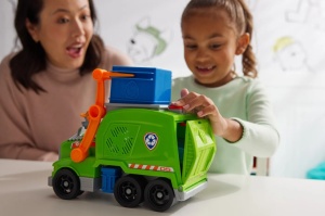 Patrula Catelusilor Rocky Si Camionul De Reciclare Crush N Roll - Img 2