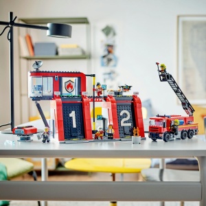 Set LEGO City - Statie si camion de pompieri (60414) - Img 5