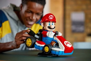 Set LEGO Mario Kart: Mario & Standard Kart (72037) - Img 4