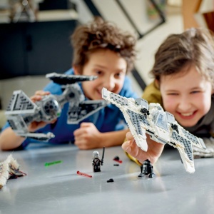 Set LEGO Star Wars - Fang Fighter mandalorian vs TIE Interceptor (75348) - Img 8