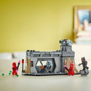 Set LEGO Star Wars - Lupta dintre Paz Vizsla™ si Moff Gideon™ (75386) - Img 5