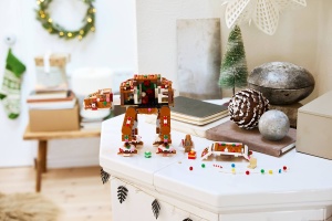 Set LEGO Star Wars - Vehicul de lupta AT-AT cu aspect de turta dulce (40806) - Img 5