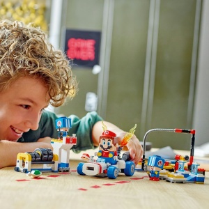 Set LEGO Super Mario - Mario Kart™ – Garajul lui Toad (72035) - Img 8