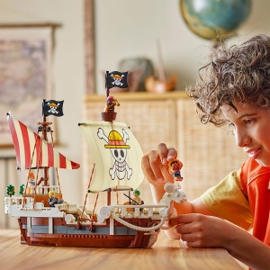 Set Lego One Piece - Corabia de piraţi Fâşneaţa Merry (75639) - Img 4